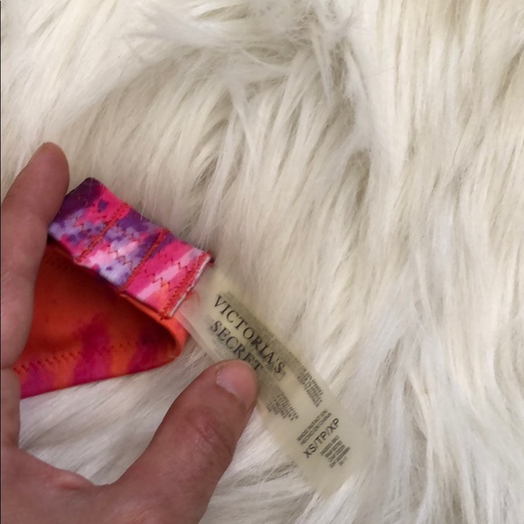 Vs tie die bikini top - Picture 3 of 4